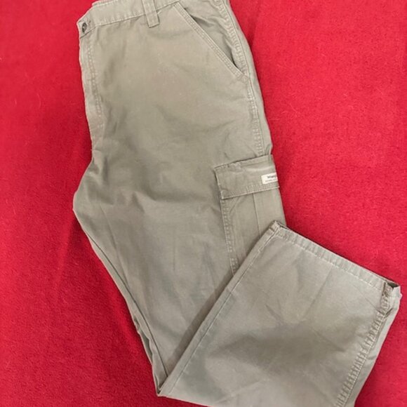 Wrangler Men's Cargo Khaki Pants - Sz 42 x 30 - Picture 4 of 13